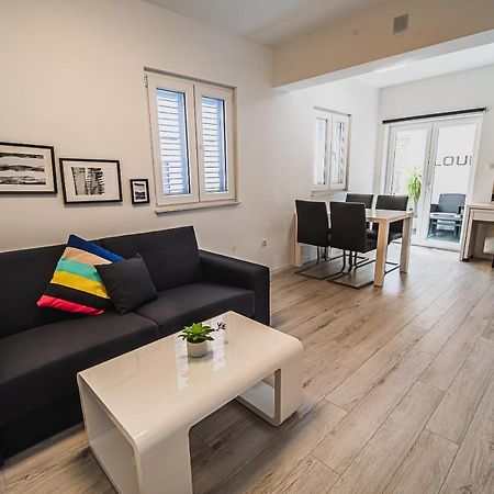 Downtown Park Apartments With Balcony Vodice Luaran gambar