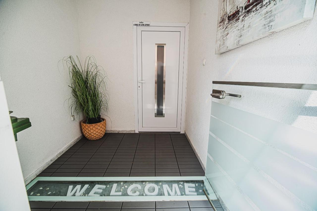 Downtown Park Apartments With Balcony Vodice Luaran gambar