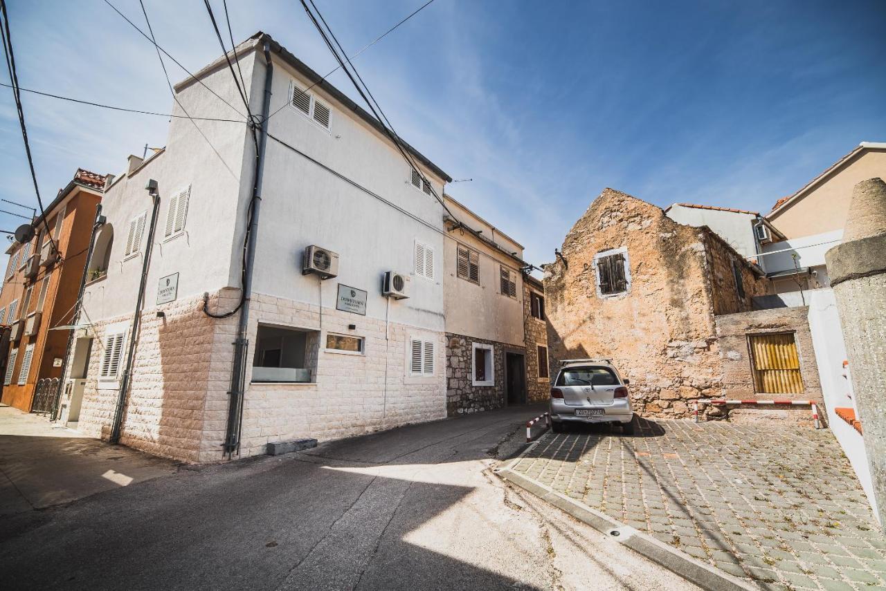 Downtown Park Apartments With Balcony Vodice Luaran gambar