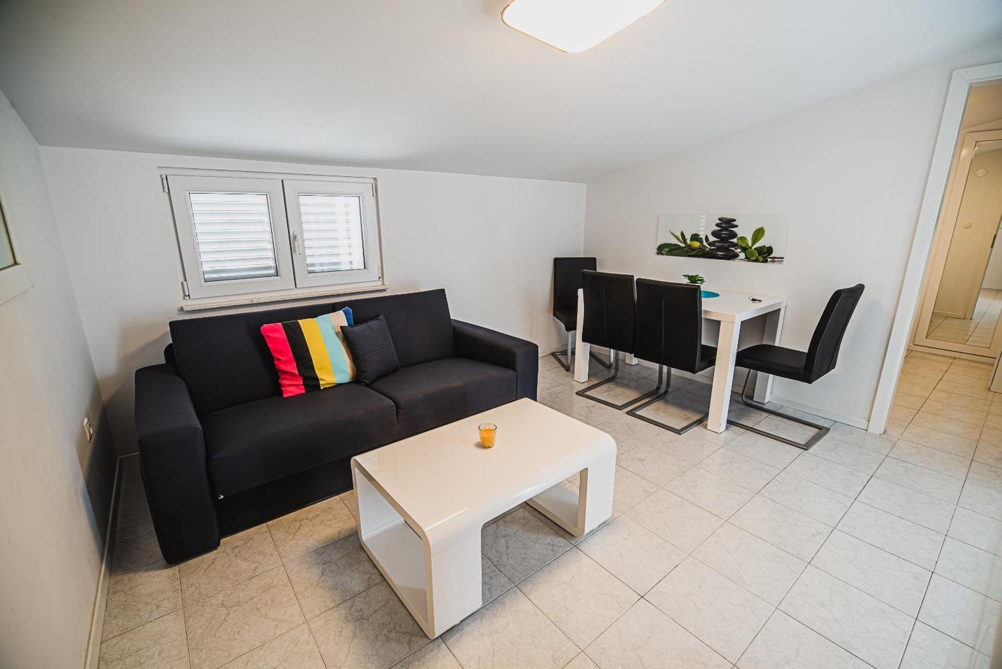 Downtown Park Apartments With Balcony Vodice Bilik gambar